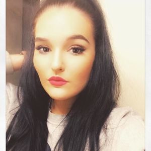 Meet your Posher, Samiah